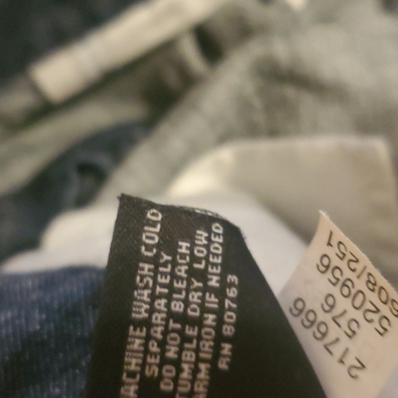 Londonjean Shorts Womens Size 6 Blue Denim Jean Shorts Distressed 100% Cotton - Picture 9 of 10